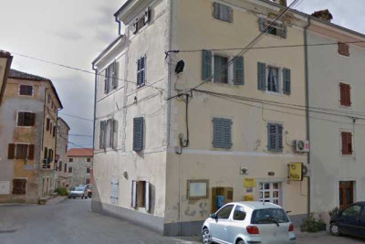 Stan u centru Brtonigle