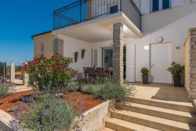 Kuća u okolici Novigrada