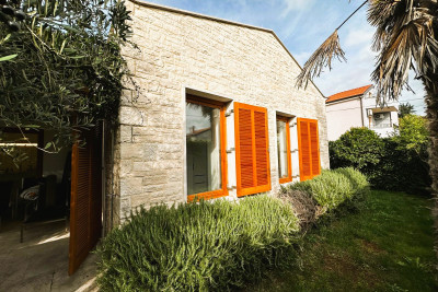 Kamena Kuća u Novigradu